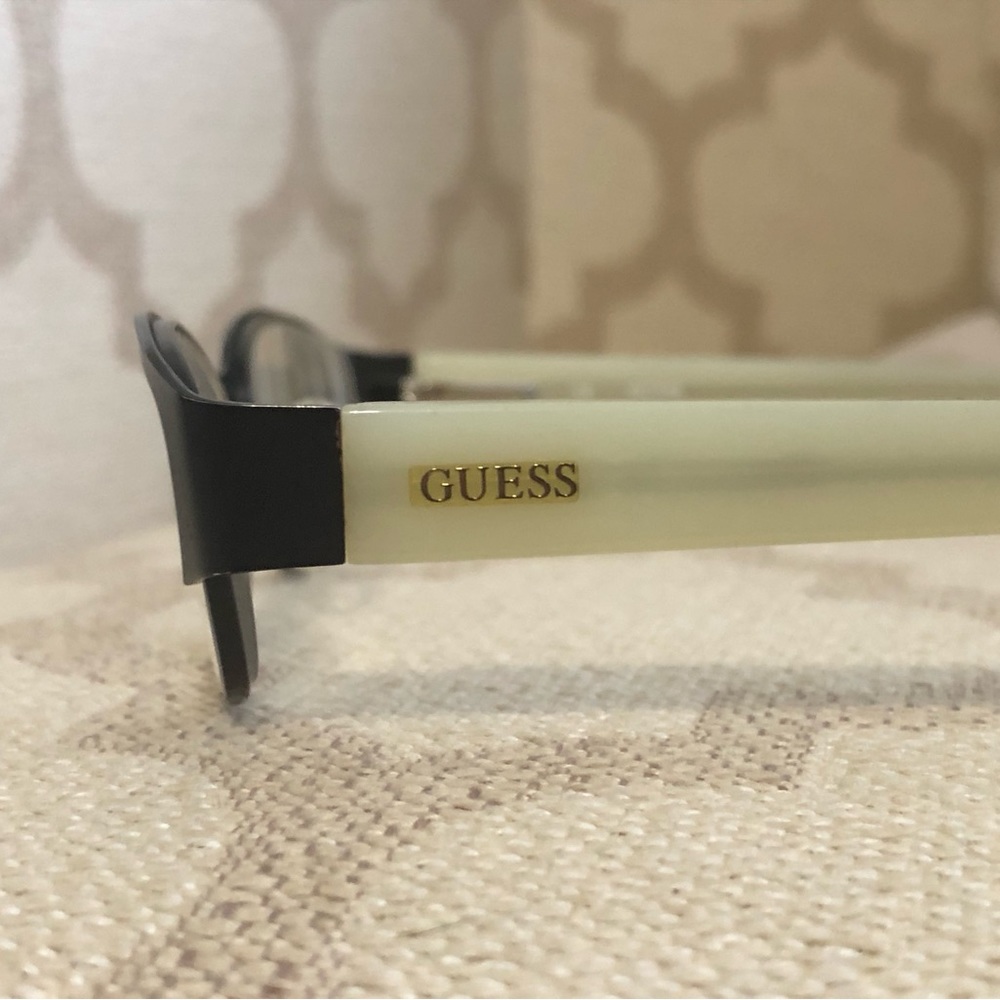 GUESS glasses frames - Picture 10 of 14